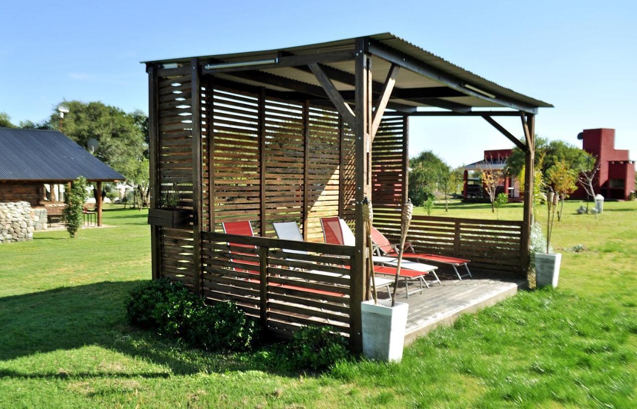 Troncas Lodge *