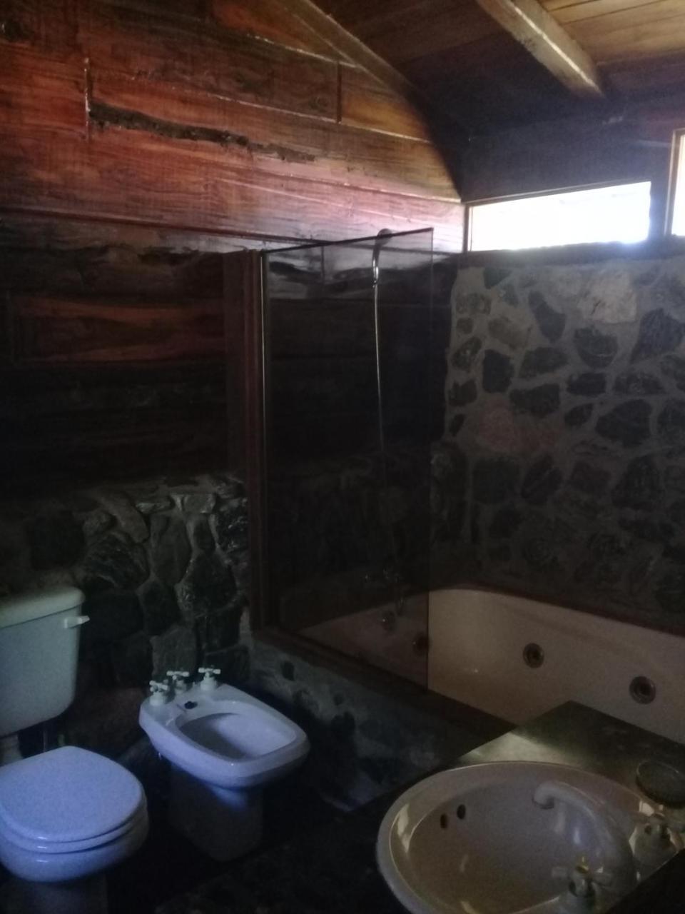Lodge Troncas
