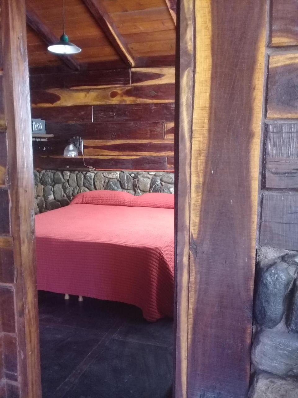 Troncas Lodge
