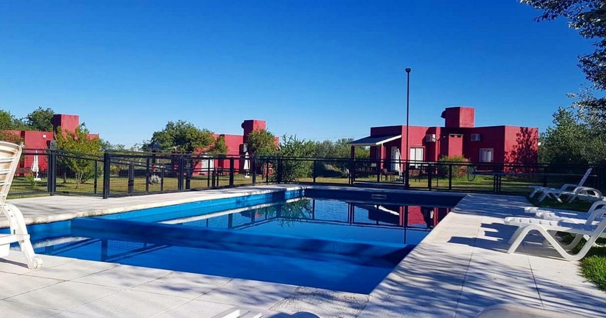 Troncas Lodge *